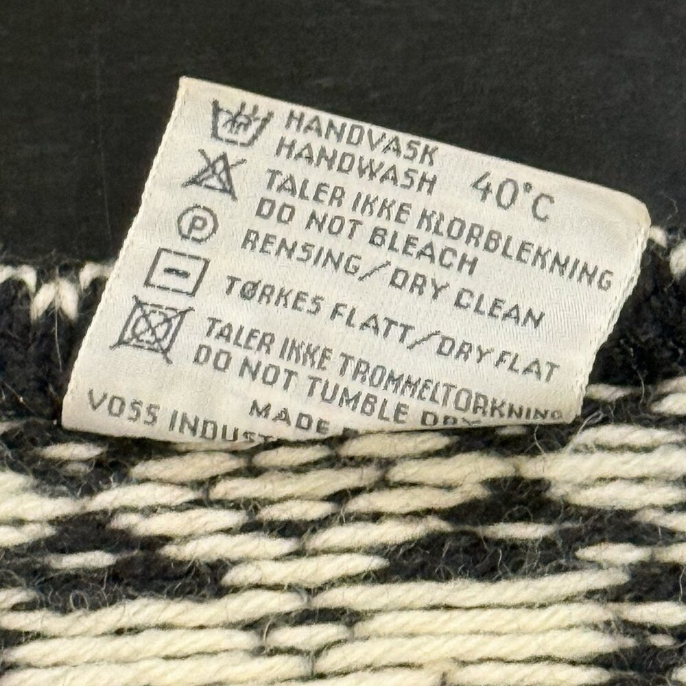 VTG VOSS Norwegian 100% Wool Ski Fair Isle Nordic Black Sweater Womens Medium - Picture 7 of 9